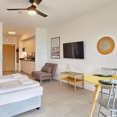 Апартаменты Holidayhomepl Aquamarina Prima 71 Z Widokiem Na Morze